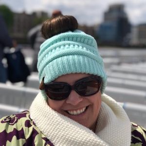 Meet your Posher, Abbie